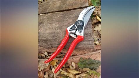 FELCO F-2 068780 Classic Manual Hand Pruner, F 2 review - YouTube