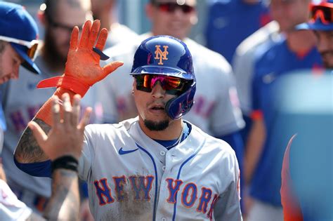 Mets finally have a glimmer of hope after Javier Baez’s big game, Francisco Lindor’s pending ...