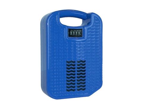 MacTrast Deals: beachsafe® Valuable Storage & Phone Cooling Kit - MacTrast