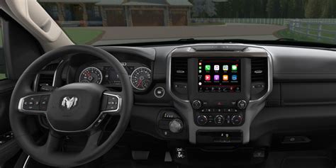 How Chevrolet Silverado Interior Compares To Ram 1500 | GM Authority