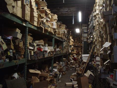 File:Messy storage room with boxes.jpg - Wikimedia Commons