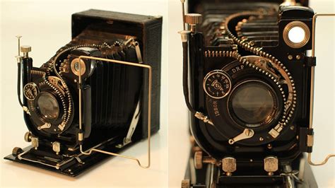 Unzipping Antique Gadgets Shows Off Glorious Guts