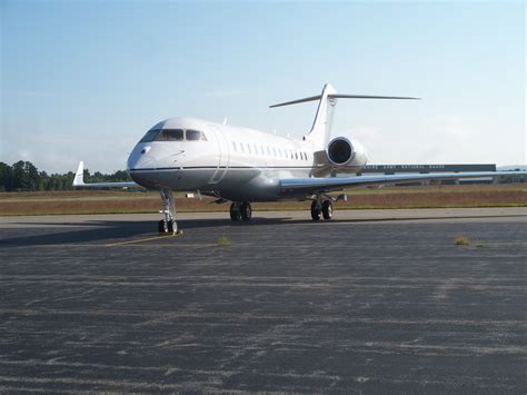 Airports in New Hampshire: Concord Municipal Airport KCON Concord, NH