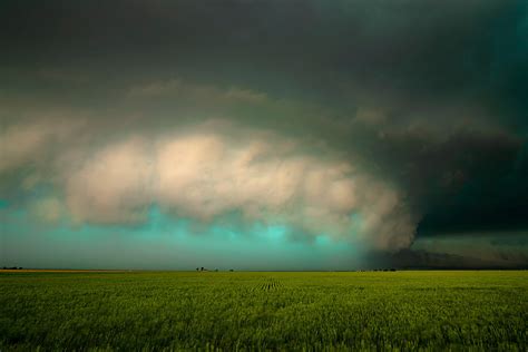 Storm Chasing Tours - About Storm Chasing Photography Tours