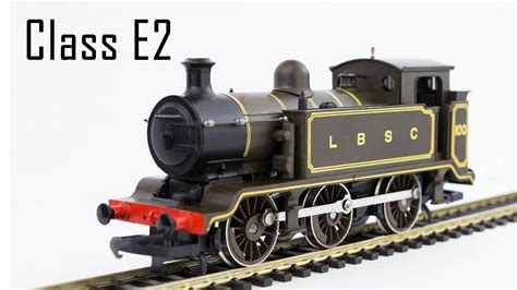 Unboxing the Hornby Class E2 (Thomas!) - YouTube