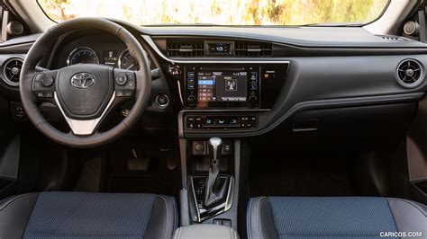 2017 Toyota Corolla SE (Blue Crush Metallic) - Interior, Cockpit | HD Wallpaper #14
