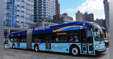 MTA Deploys first all-electric articulated bus fleet to 14th Street busway | Mass Transit