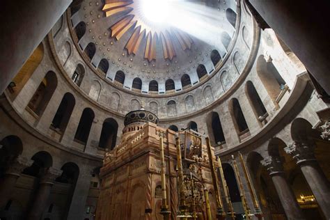 Biblical Israel: Church of the Holy Sepulchre - CBN Israel