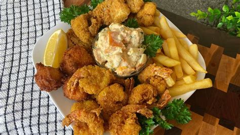 Fisherman's Platter! Fried Shrimp, Catfish Nuggets, Cheddar Hushpuppies #SoulFoodSunday - YouTube