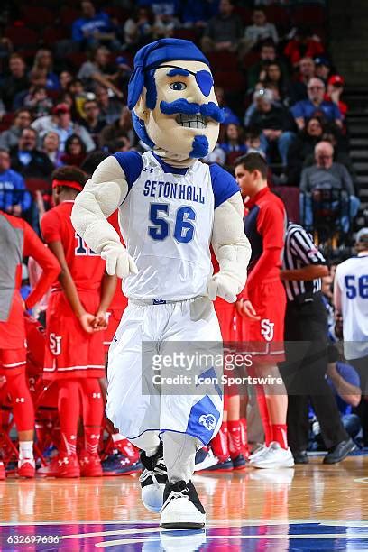 Seton Hall Mascot Photos and Premium High Res Pictures - Getty Images