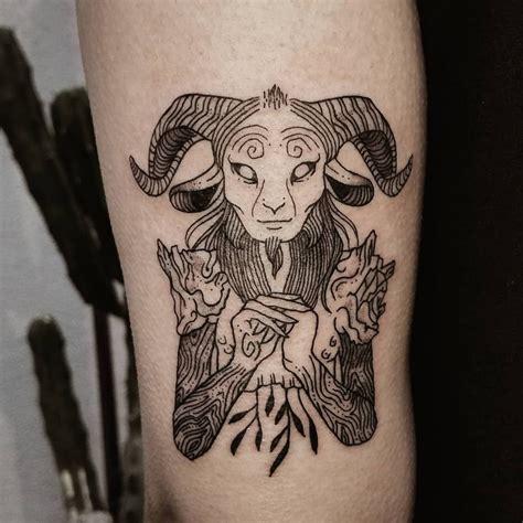 Significado de Tatuagem de Fauno em 2023 | Tatuagem, Ideias de tatuagens, Fauno