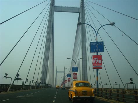 InfoManiaBuzz: Vidyasagar Setu in Kolkata