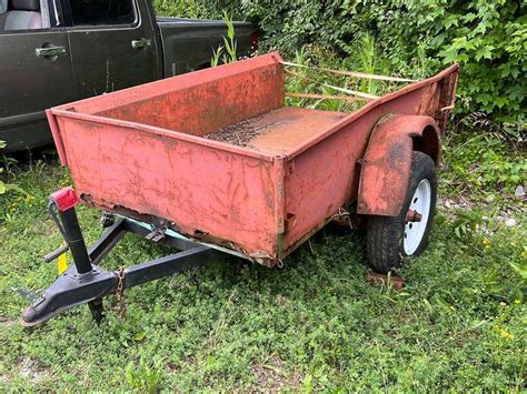 Vintage pick up truck bed to trailer conversion. - Northern Kentucky Auction, LLC