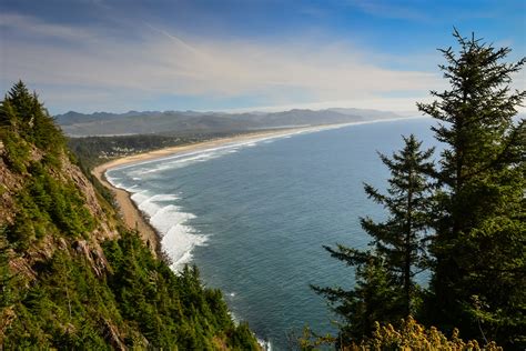 The 17 Best Hikes on the Oregon Coast: A Complete Guide