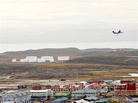 Photo: Test flights draw attention in Iqaluit