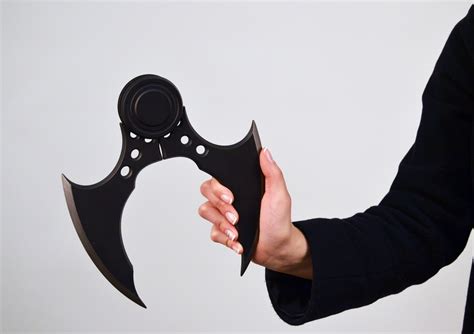 Batman: Arkham Knight Batarang Coming to GameStop! | NECAOnline.com