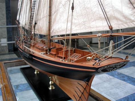 Queen Victoria museum quality ship model | Model ships, Museum, Queen ...