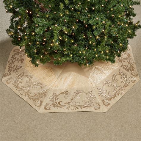 Golden Christmas Tree Skirt - Best Decorations