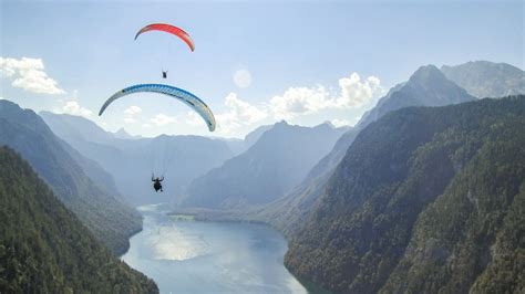 Paragliding in Austria: Various Locations - ASCENDIA SPORTS