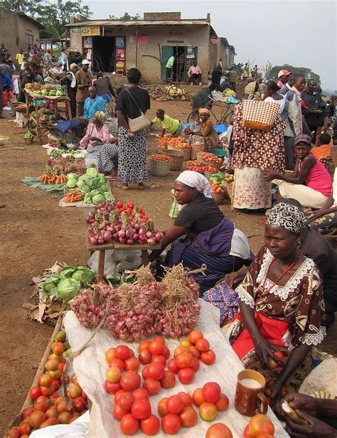 Rwaihamba Market | African life, Uganda, Uganda africa