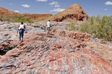 Chert: Sedimentary Rock - Pictures, Definition, Formation