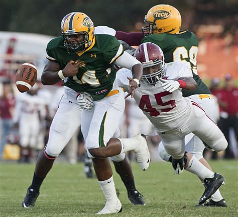 Arkansas Tech University Football - Sports Photographer - Beth Hall