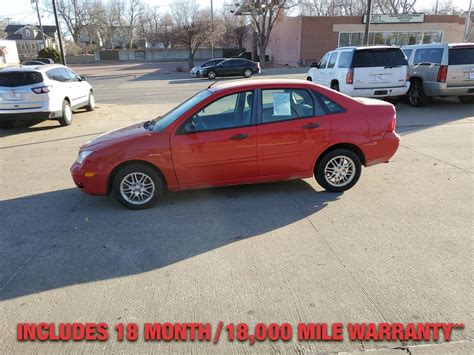 Pre-Owned 2007 FORD FOCUS S Sedan 4D 4D SEDAN #T0996 in Sioux Falls | CarHop