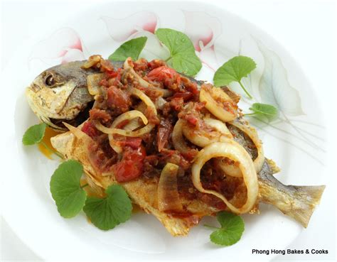 PH the Malaysian Carnivore: Ikan Goreng Sambal Lebur (Fried Fish with ...