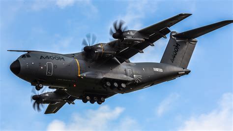 Airbus A400M Atlas Military Transport Aircraft Wallpapers | HD ...