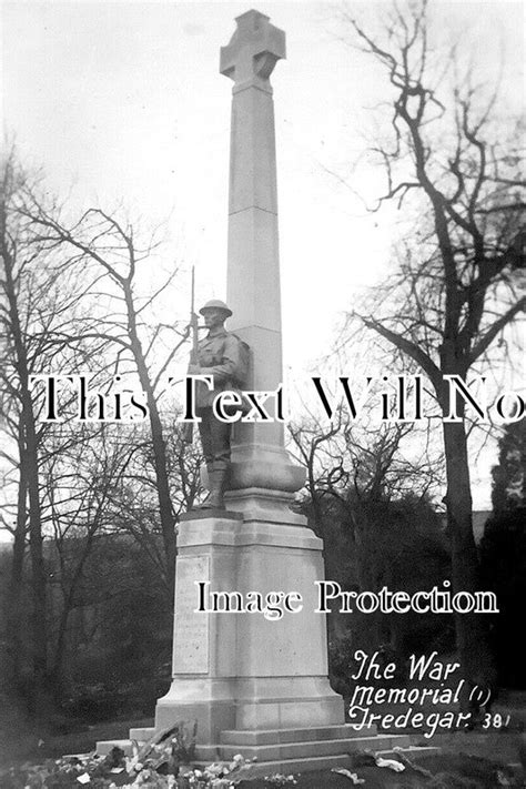 WL 2389 - Tredegar War Memorial, Wales WW1 – JB Archive