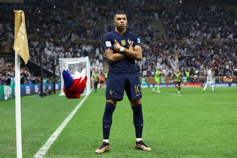 World Cup Golden Boot: Kylian Mbappe wins 2022 award after hat trick in ...