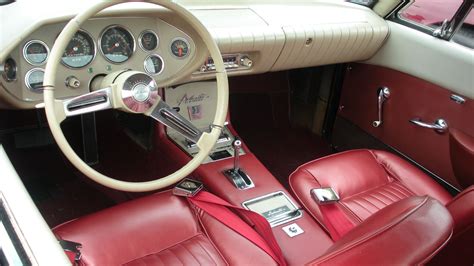 1962-1963 Studebaker Avanti interior | Car interior, Classic cars ...