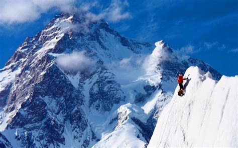 K2 : Climbing, Hiking & Mountaineering - Jasmine Tours