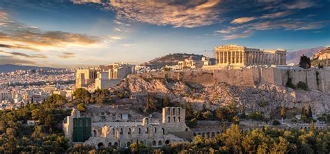 A Brief History of Athens: From 5000 BCE to Harry Truman