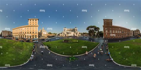 360° view of Piazza Venezia Roma Ii - Alamy