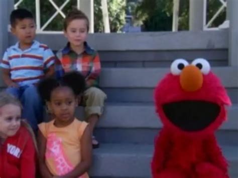 ‘Sesame Street’s’ Elmo Defends Redheads in ‘Conan’ PSA [VIDEO]