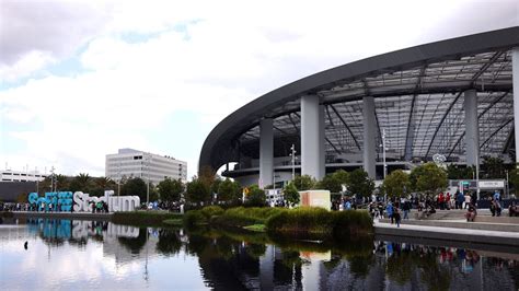 SoFi Stadium to Host 2027 Super Bowl in Los Angeles.