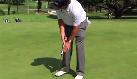 Phil Mickelson going back to claw grip to fix 'poopy' putting | Larry Brown Sports