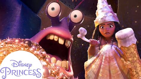 Moana Tricks Tamatoa | Moana | Disney Princess - YouTube