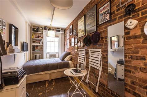 How Big Is 500 Square Feet? 10 Real Homes Illustrate What It’s Like. | Small space living, Tiny ...