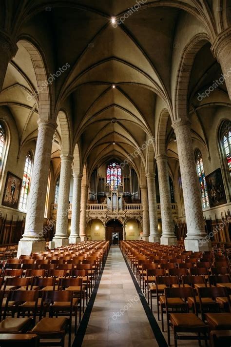 Notre-Dame Cathedral, Luxembourg is the Roman Catholic Cathedral — Stock Photo © Ryhor #80700130