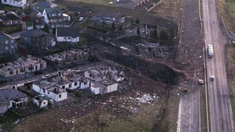 Pan Am flight 103: Finding words to describe Lockerbie tragedy - BBC News