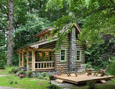 All I Need is a Little Cabin in the Woods (24 Photos) | Cabins and cottages, Cottage in the ...