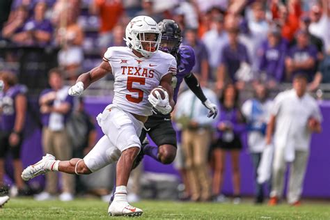 Texas running back Bijan Robinson declares for 2023 NFL Draft: A look ...