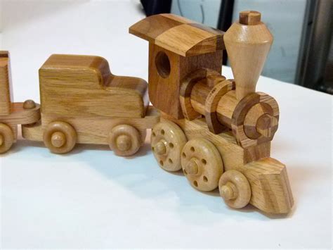 wooden train with 5 cars | Wooden train, Wooden toy train, Toy train