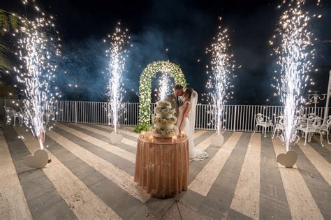 Cold fireworks fountains for weddings in Sorrento - Villa Antiche Mura Sorrento