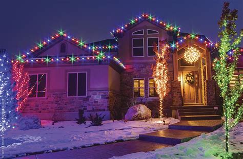 20++ Outdoor Christmas Lights Ideas For House - PIMPHOMEE