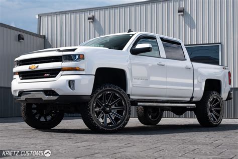 Lifted 2017 Chevrolet Silverado 1500 with 22×10 Fuel Contra Wheels and ...