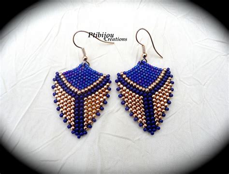 boucles d'oreilles en perles de rocailles bleues et dorées : Boucles d'oreille par ptibijou Bead ...