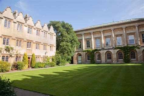 Oriel College, Oxford | Guest B&B - Book Now